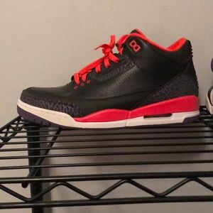 Jordan retro 3 crimson